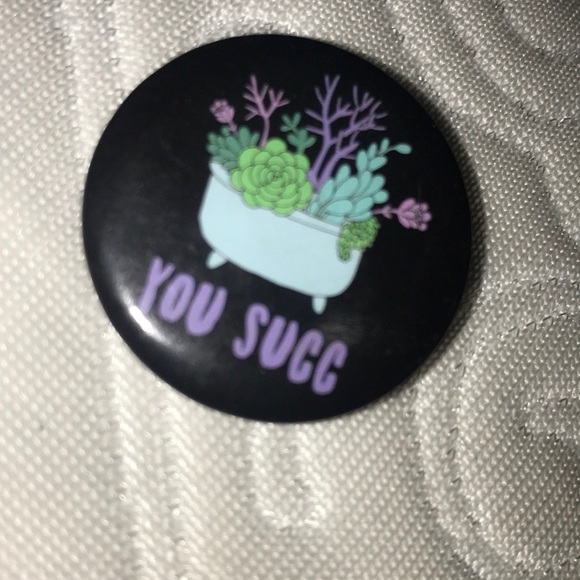 New - Picture 4 of 4